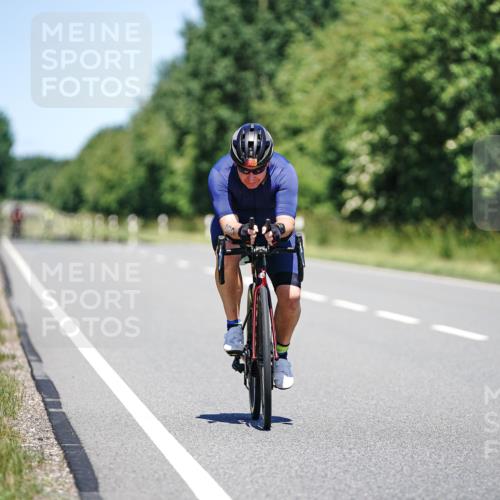 21.06.2026 - Viking Triathlon Michael Burmester http://msf.ph/oto/9881755 21.06.2026 13:30:47 Radfahren  meine-sportfotos.de