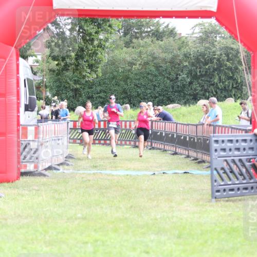 21.06.2026 - 29. Vierlanden-Triathlon Andreas Tolksdorf http://msf.ph/oto/9881802 21.06.2026 11:22:03 Ziel 417, 445, 620, 417, 445, 620 meine-sportfotos.de