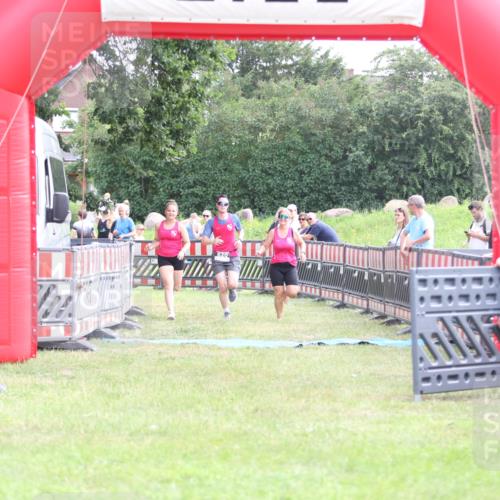 21.06.2026 - 29. Vierlanden-Triathlon Andreas Tolksdorf http://msf.ph/oto/9881820 21.06.2026 11:22:03 Ziel 417, 445, 620, 417, 445, 620 meine-sportfotos.de
