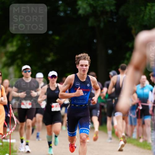 21.06.2026 - 29. Vierlanden-Triathlon LAZAROV Photography http://msf.ph/oto/9881822 21.06.2026 12:32:31 Laufen  meine-sportfotos.de