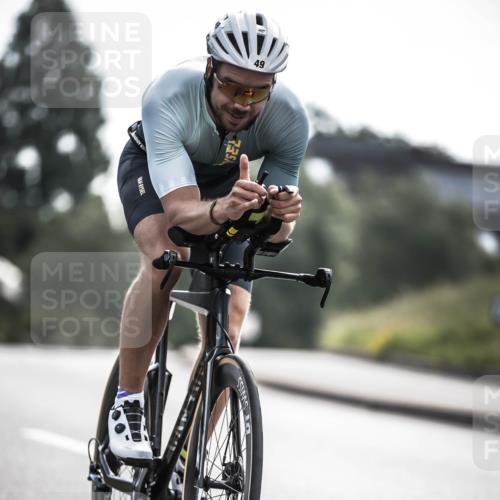 21.06.2026 - 29. Vierlanden-Triathlon H.Heesch http://msf.ph/oto/9881832 21.06.2026 09:16:56 Radfahren 49 meine-sportfotos.de