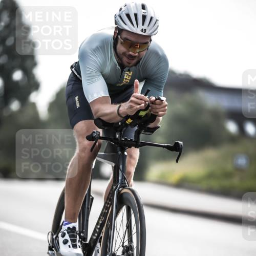21.06.2026 - 29. Vierlanden-Triathlon H.Heesch http://msf.ph/oto/9881837 21.06.2026 09:16:56 Radfahren 49 meine-sportfotos.de