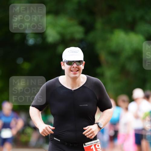 21.06.2026 - 29. Vierlanden-Triathlon LAZAROV Photography http://msf.ph/oto/9881861 21.06.2026 12:32:37 Laufen 19 meine-sportfotos.de