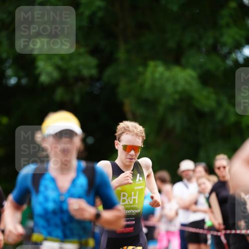21.06.2026 - 29. Vierlanden-Triathlon LAZAROV Photography http://msf.ph/oto/9881923 21.06.2026 12:32:49 Laufen  meine-sportfotos.de