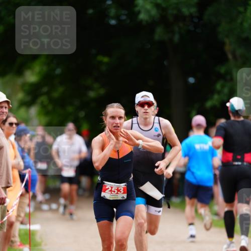 21.06.2026 - 29. Vierlanden-Triathlon LAZAROV Photography http://msf.ph/oto/9881964 21.06.2026 12:33:09 Laufen 253 meine-sportfotos.de