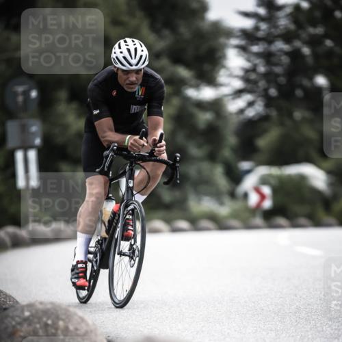 21.06.2026 - 29. Vierlanden-Triathlon H.Heesch http://msf.ph/oto/9882057 21.06.2026 10:32:38 Radfahren 93, 159, 217, 287, 299, 302 meine-sportfotos.de