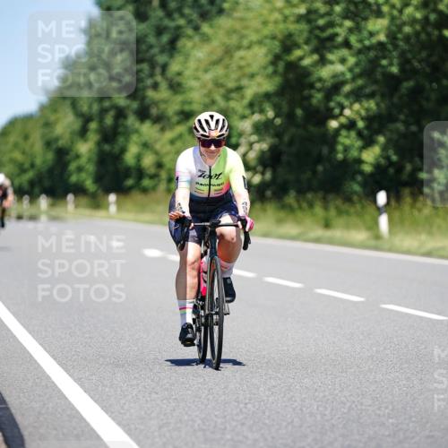 21.06.2026 - Viking Triathlon Michael Burmester http://msf.ph/oto/9882086 21.06.2026 13:34:15 Radfahren 498 meine-sportfotos.de
