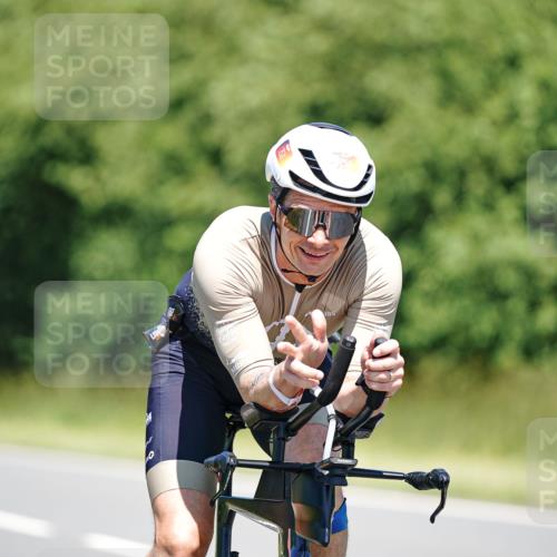 21.06.2026 - Viking Triathlon Michael Burmester http://msf.ph/oto/9882127 21.06.2026 13:34:22 Radfahren 347, 498 meine-sportfotos.de