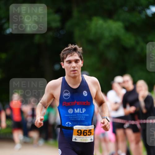 21.06.2026 - 29. Vierlanden-Triathlon LAZAROV Photography http://msf.ph/oto/9882141 21.06.2026 12:34:01 Laufen 965 meine-sportfotos.de