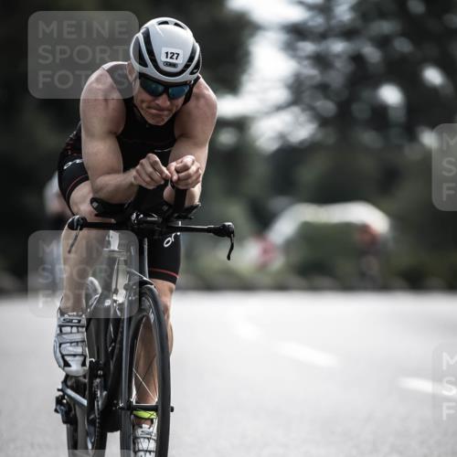 21.06.2026 - 29. Vierlanden-Triathlon H.Heesch http://msf.ph/oto/9882150 21.06.2026 09:17:27 Radfahren 3, 16, 127, 202, 233 meine-sportfotos.de