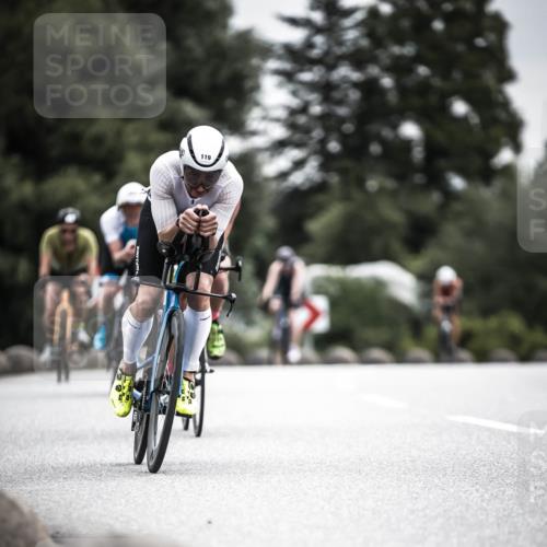 21.06.2026 - 29. Vierlanden-Triathlon H.Heesch http://msf.ph/oto/9882209 21.06.2026 10:34:30 Radfahren 92, 118, 119, 141, 178, 227, 350 meine-sportfotos.de
