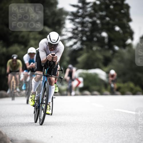 21.06.2026 - 29. Vierlanden-Triathlon H.Heesch http://msf.ph/oto/9882218 21.06.2026 10:34:30 Radfahren 92, 118, 119, 141, 178, 227, 350 meine-sportfotos.de