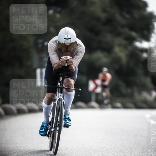 21.06.2026 - 29. Vierlanden-Triathlon H.Heesch http://msf.ph/oto/9882285 21.06.2026 09:17:30 Radfahren 3, 16, 51, 127, 233 meine-sportfotos.de