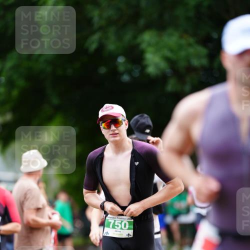 21.06.2026 - 29. Vierlanden-Triathlon LAZAROV Photography http://msf.ph/oto/9882291 21.06.2026 12:34:54 Laufen 2020, 750 meine-sportfotos.de