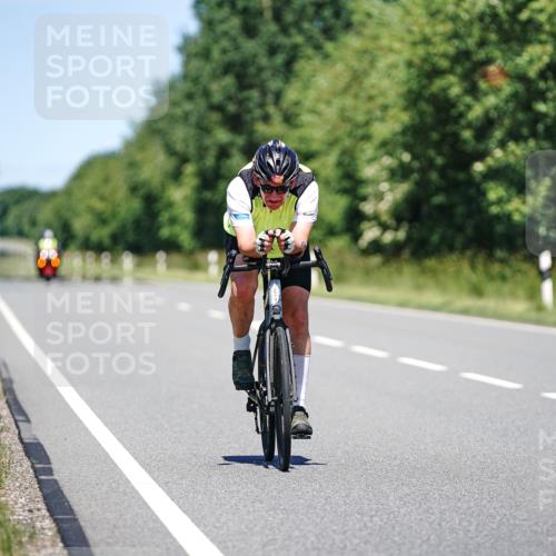 21.06.2026 - Viking Triathlon Michael Burmester http://msf.ph/oto/9882302 21.06.2026 13:37:40 Radfahren 439 meine-sportfotos.de