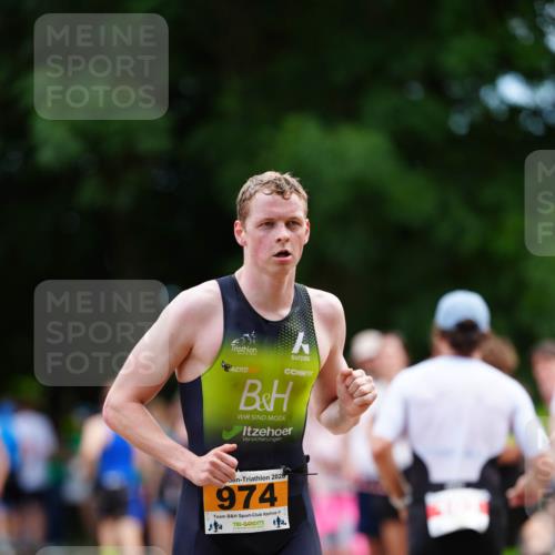 21.06.2026 - 29. Vierlanden-Triathlon LAZAROV Photography http://msf.ph/oto/9882315 21.06.2026 12:35:02 Laufen 2026, 974 meine-sportfotos.de