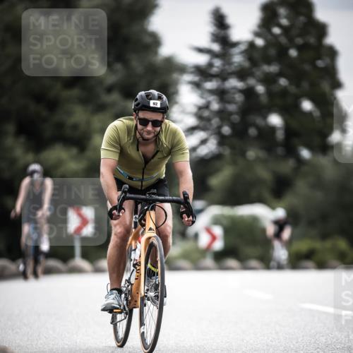 21.06.2026 - 29. Vierlanden-Triathlon H.Heesch http://msf.ph/oto/9882331 21.06.2026 10:34:33 Radfahren 92, 118, 119, 141, 178, 227, 350, 363, 554, 560 meine-sportfotos.de
