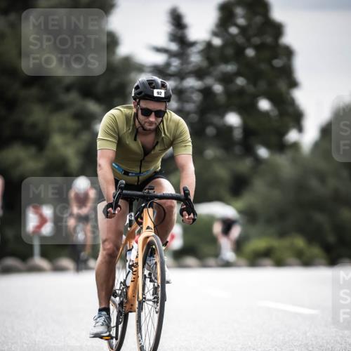 21.06.2026 - 29. Vierlanden-Triathlon H.Heesch http://msf.ph/oto/9882361 21.06.2026 10:34:33 Radfahren 92, 118, 119, 141, 178, 227, 350, 363, 554, 560 meine-sportfotos.de