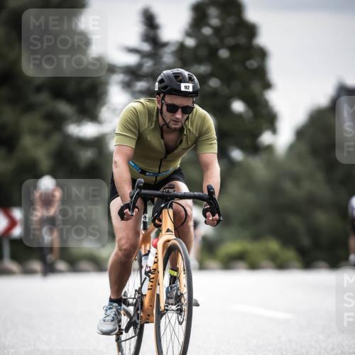 21.06.2026 - 29. Vierlanden-Triathlon H.Heesch http://msf.ph/oto/9882382 21.06.2026 10:34:33 Radfahren 92, 118, 119, 141, 178, 227, 350, 363, 554, 560 meine-sportfotos.de