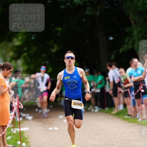 21.06.2026 - 29. Vierlanden-Triathlon LAZAROV Photography http://msf.ph/oto/9882403 21.06.2026 12:35:26 Laufen 950 meine-sportfotos.de