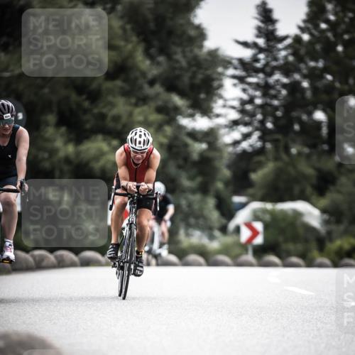 21.06.2026 - 29. Vierlanden-Triathlon H.Heesch http://msf.ph/oto/9882410 21.06.2026 10:34:36 Radfahren 92, 178, 350, 363, 414, 554, 560 meine-sportfotos.de