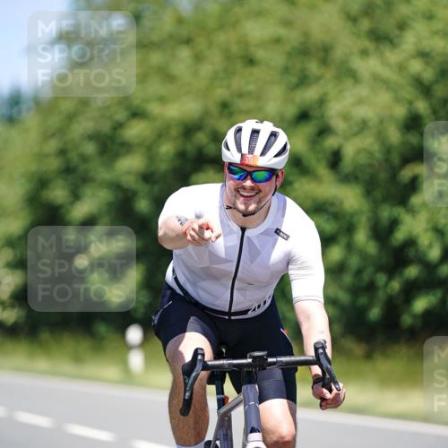 21.06.2026 - Viking Triathlon Michael Burmester http://msf.ph/oto/9882478 21.06.2026 13:39:26 Radfahren  meine-sportfotos.de