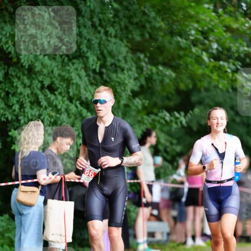 21.06.2026 - 29. Vierlanden-Triathlon LAZAROV Photography http://msf.ph/oto/9882487 21.06.2026 12:46:18 Laufen 98 meine-sportfotos.de