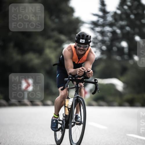 21.06.2026 - 29. Vierlanden-Triathlon H.Heesch http://msf.ph/oto/9882505 21.06.2026 09:17:34 Radfahren 16, 51, 233 meine-sportfotos.de