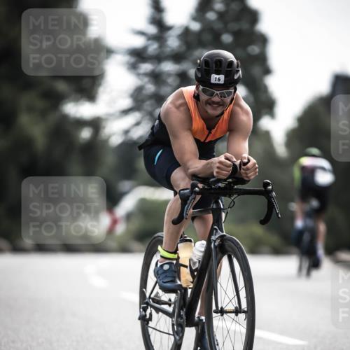 21.06.2026 - 29. Vierlanden-Triathlon H.Heesch http://msf.ph/oto/9882553 21.06.2026 09:17:34 Radfahren 16, 51, 233 meine-sportfotos.de