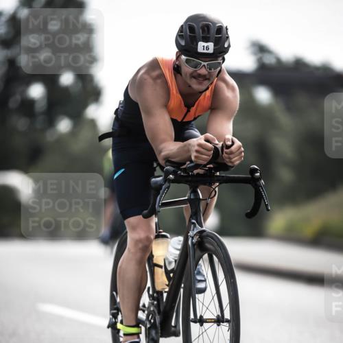 21.06.2026 - 29. Vierlanden-Triathlon H.Heesch http://msf.ph/oto/9882592 21.06.2026 09:17:34 Radfahren 16, 51, 233 meine-sportfotos.de
