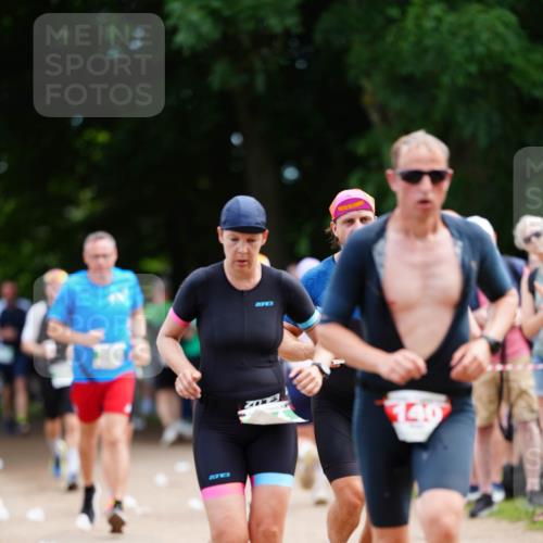 21.06.2026 - 29. Vierlanden-Triathlon LAZAROV Photography http://msf.ph/oto/9882659 21.06.2026 12:47:32 Laufen 140 meine-sportfotos.de