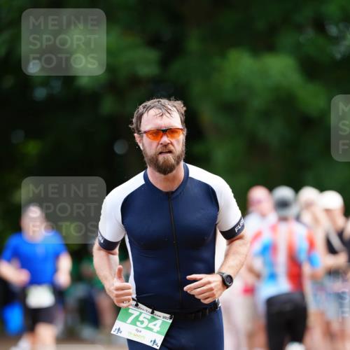 21.06.2026 - 29. Vierlanden-Triathlon LAZAROV Photography http://msf.ph/oto/9882717 21.06.2026 12:47:42 Laufen 202, 754 meine-sportfotos.de
