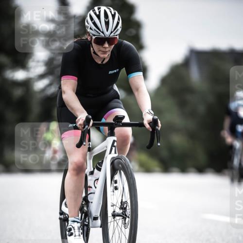 21.06.2026 - 29. Vierlanden-Triathlon H.Heesch http://msf.ph/oto/9882736 21.06.2026 10:34:40 Radfahren 166, 178, 219, 363, 414, 554, 560 meine-sportfotos.de