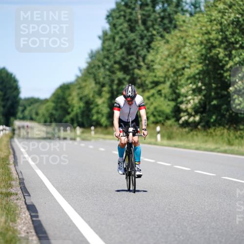 21.06.2026 - Viking Triathlon Michael Burmester http://msf.ph/oto/9882809 21.06.2026 13:44:48 Radfahren  meine-sportfotos.de