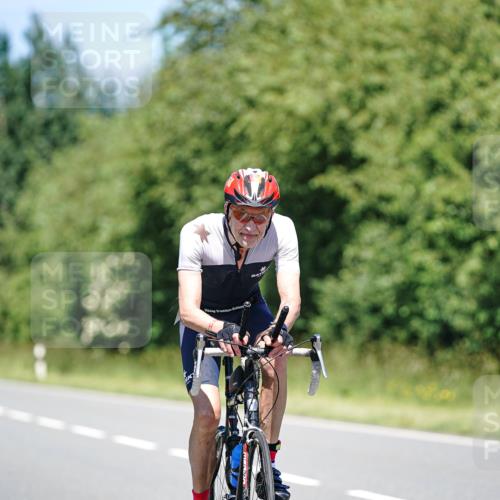 21.06.2026 - Viking Triathlon Michael Burmester http://msf.ph/oto/9882856 21.06.2026 13:45:20 Radfahren 39 meine-sportfotos.de