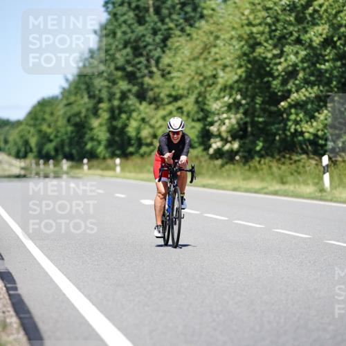 21.06.2026 - Viking Triathlon Michael Burmester http://msf.ph/oto/9882901 21.06.2026 13:45:57 Radfahren 190 meine-sportfotos.de