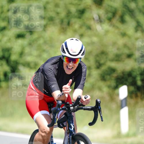 21.06.2026 - Viking Triathlon Michael Burmester http://msf.ph/oto/9882936 21.06.2026 13:45:59 Radfahren 190, 401 meine-sportfotos.de