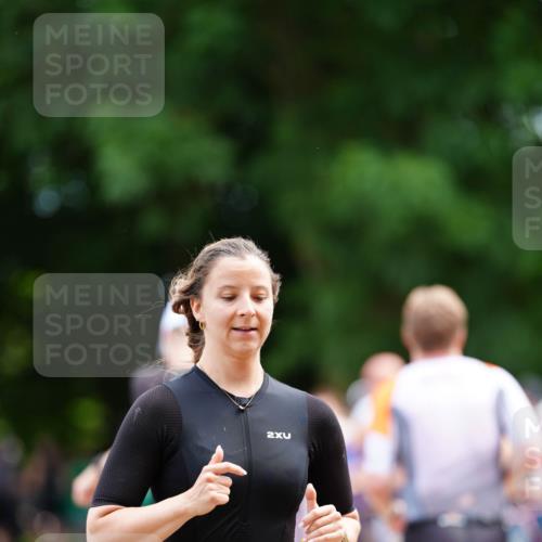 21.06.2026 - 29. Vierlanden-Triathlon LAZAROV Photography http://msf.ph/oto/9882970 21.06.2026 12:49:06 Laufen 2, 2026, 880 meine-sportfotos.de