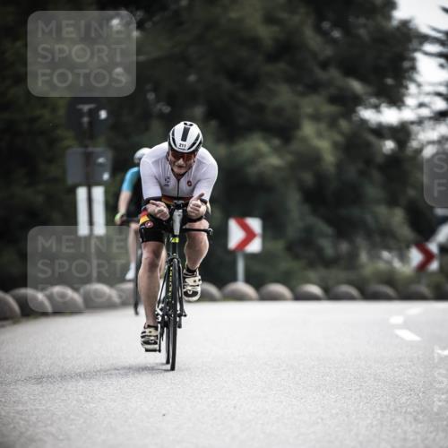 21.06.2026 - 29. Vierlanden-Triathlon H.Heesch http://msf.ph/oto/9883040 21.06.2026 09:18:13 Radfahren 211, 284, 291 meine-sportfotos.de