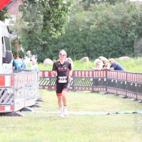 21.06.2026 - 29. Vierlanden-Triathlon Andreas Tolksdorf http://msf.ph/oto/9883084 21.06.2026 11:25:22 Ziel 513, 513 meine-sportfotos.de