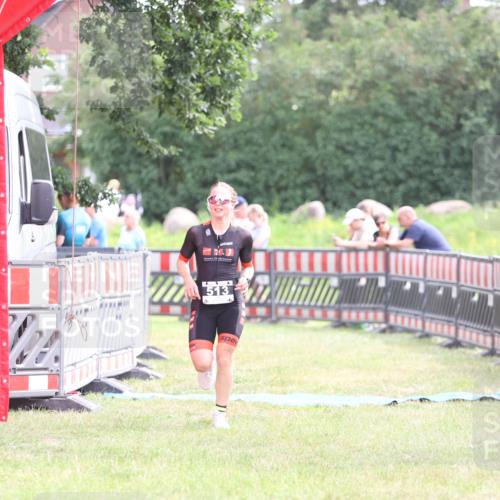 21.06.2026 - 29. Vierlanden-Triathlon Andreas Tolksdorf http://msf.ph/oto/9883115 21.06.2026 11:25:22 Ziel 513, 513 meine-sportfotos.de
