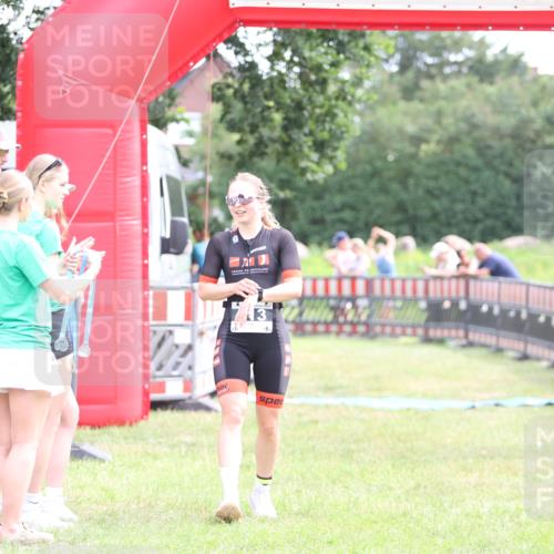 21.06.2026 - 29. Vierlanden-Triathlon Andreas Tolksdorf http://msf.ph/oto/9883142 21.06.2026 11:25:25 Ziel 513, 513 meine-sportfotos.de