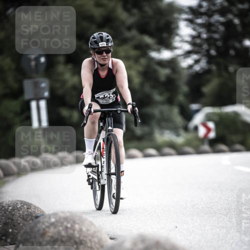 21.06.2026 - 29. Vierlanden-Triathlon H.Heesch http://msf.ph/oto/9883159 21.06.2026 10:35:04 Radfahren 47, 157, 187, 320, 334, 525 meine-sportfotos.de