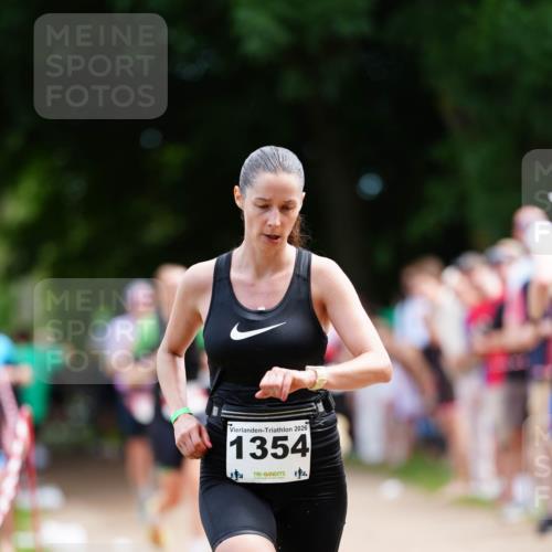 21.06.2026 - 29. Vierlanden-Triathlon LAZAROV Photography http://msf.ph/oto/9883224 21.06.2026 12:50:31 Laufen 2026, 1354 meine-sportfotos.de