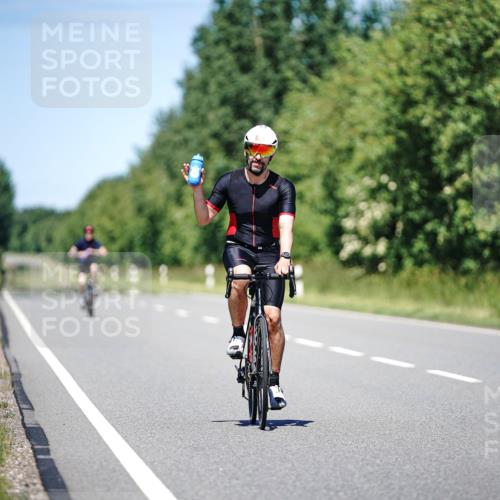 21.06.2026 - Viking Triathlon Michael Burmester http://msf.ph/oto/9883272 21.06.2026 14:01:15 Radfahren  meine-sportfotos.de