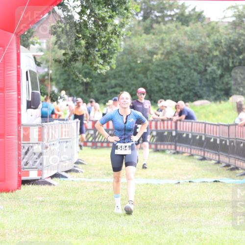21.06.2026 - 29. Vierlanden-Triathlon Andreas Tolksdorf http://msf.ph/oto/9883303 21.06.2026 11:25:41 Ziel 357, 359, 393, 584, 603, 357, 359, 393, 584, 603 meine-sportfotos.de