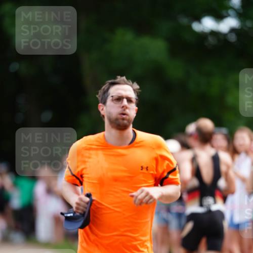 21.06.2026 - 29. Vierlanden-Triathlon LAZAROV Photography http://msf.ph/oto/9883320 21.06.2026 12:50:58 Laufen  meine-sportfotos.de
