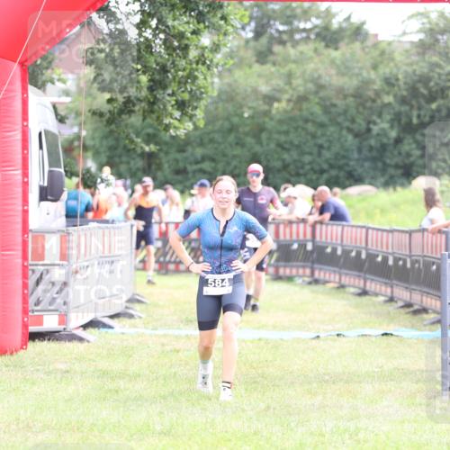 21.06.2026 - 29. Vierlanden-Triathlon Andreas Tolksdorf http://msf.ph/oto/9883332 21.06.2026 11:25:41 Ziel 357, 359, 393, 584, 603, 357, 359, 393, 584, 603 meine-sportfotos.de