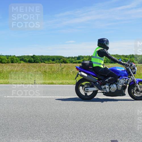 21.06.2026 - Viking Triathlon Michael Burmester http://msf.ph/oto/9883386 21.06.2026 13:45:30 Radfahren 39 meine-sportfotos.de