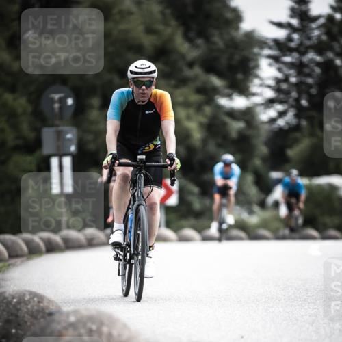 21.06.2026 - 29. Vierlanden-Triathlon H.Heesch http://msf.ph/oto/9883506 21.06.2026 10:35:28 Radfahren 43, 108, 109, 112, 291, 347, 490 meine-sportfotos.de